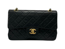画像をギャラリービューアに読み込む, 極美品 CHANEL シャネル マトラッセ23 Wフラップ Wチェーンショルダーバッグ 2番台 ココマーク ラムスキン ブラック ゴールド金具 中古 4b009165