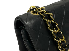 画像をギャラリービューアに読み込む, 極美品 CHANEL シャネル マトラッセ23 Wフラップ Wチェーンショルダーバッグ 2番台 ココマーク ラムスキン ブラック ゴールド金具 中古 4b009165