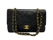画像をギャラリービューアに読み込む, CHANEL シャネル マトラッセ25 Wフラップ Wチェーンショルダーバッグ 2番台 ラムスキン ココマーク ブラック ゴールド金具 美品 中古 4b009166
