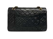 画像をギャラリービューアに読み込む, CHANEL シャネル マトラッセ25 Wフラップ Wチェーンショルダーバッグ 2番台 ラムスキン ココマーク ブラック ゴールド金具 美品 中古 4b009166