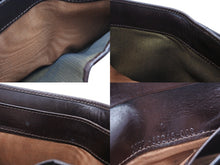 画像をギャラリービューアに読み込む, 極美品 FENDI フェンディ 二つ折り財布 ズッカ コンパクトウォレット イタリア製 キャンバス レザー ブラウン 中古 4b009182