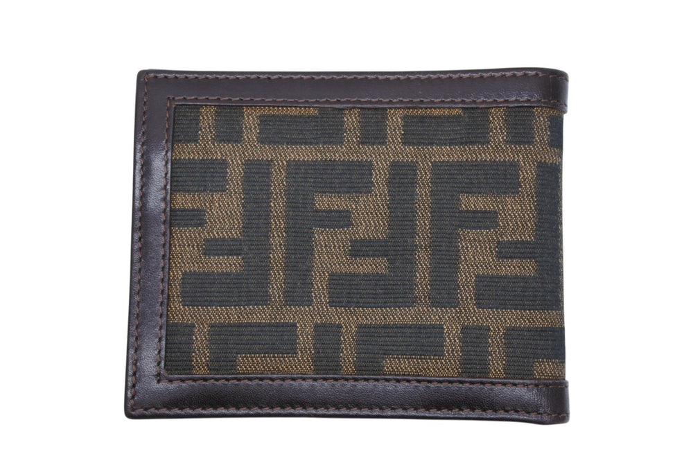 極美品 FENDI フェンディ ズッカ柄 二つ折り財布 コンパクトウォレット イタリア製 キャンバス レザー ブラウン 中古 4b009183