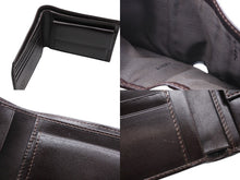 画像をギャラリービューアに読み込む, 極美品 FENDI フェンディ ズッカ柄 二つ折り財布 コンパクトウォレット イタリア製 キャンバス レザー ブラウン 中古 4b009183