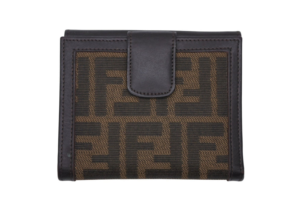 FENDI フェンディ ズッカ柄 二つ折り財布 コンパクトウォレット イタリア製 キャンバス レザー ブラウン 美品 中古 4b009184