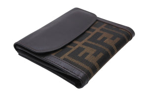 FENDI フェンディ ズッカ柄 二つ折り財布 コンパクトウォレット イタリア製 キャンバス レザー ブラウン 美品 中古 4b009184