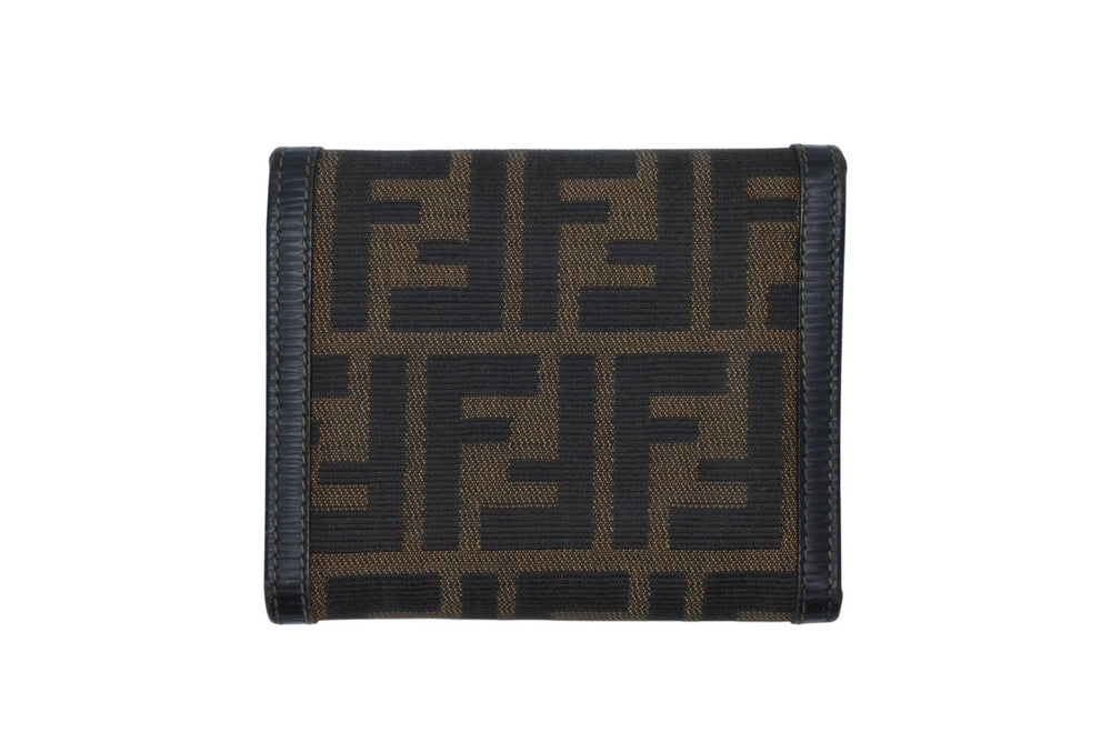 FENDI フェンディ ズッカ柄 三つ折り財布 コンパクトウォレット イタリア製 キャンバス レザー ブラウン ゴールド金具 美品 中古 4b009185
