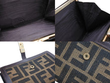 画像をギャラリービューアに読み込む, FENDI フェンディ ズッカ柄 二つ折り財布 がま口 イタリア製 キャンバス レザー ブラウン ゴールド金具 美品 中古 4b009186