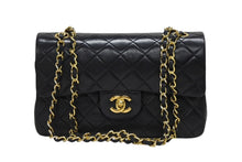 画像をギャラリービューアに読み込む, 極美品 CHANEL シャネル マトラッセ23 Wフラップ Wチェーンショルダーバッグ 1番台 ココマーク ラムスキン ブラック ゴールド金具 中古 4b009205