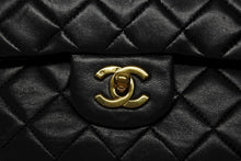 画像をギャラリービューアに読み込む, 極美品 CHANEL シャネル マトラッセ23 Wフラップ Wチェーンショルダーバッグ 1番台 ココマーク ラムスキン ブラック ゴールド金具 中古 4b009205