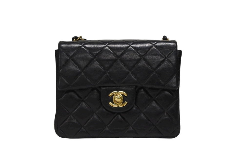 CHANEL Mini Matelasse 17 Shoulder Bag No. 8 Black Lambskin Gold Hardware Good Condition Used 4b009224