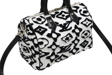 画像をギャラリービューアに読み込む, 極美品 LOUIS VUITTON ルイヴィトン スピーディー バンドリエール25 M45563 タフテッドモノグラム ブラック ホワイト シルバー金具 中古 4b009227