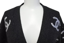 画像をギャラリービューアに読み込む, 極美品 CHANEL シャネル アンサンブル カーディガン ココマーク 22A P72997K10494 カシミア グレー シルバー サイズ34 中古 4b009250