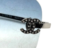 画像をギャラリービューアに読み込む, 極美品 CHANEL シャネル リムレス サングラス 4017-D c.124/55 サイズ62□17 120 ココマーク ラインストーン ブルー 中古 4b009273