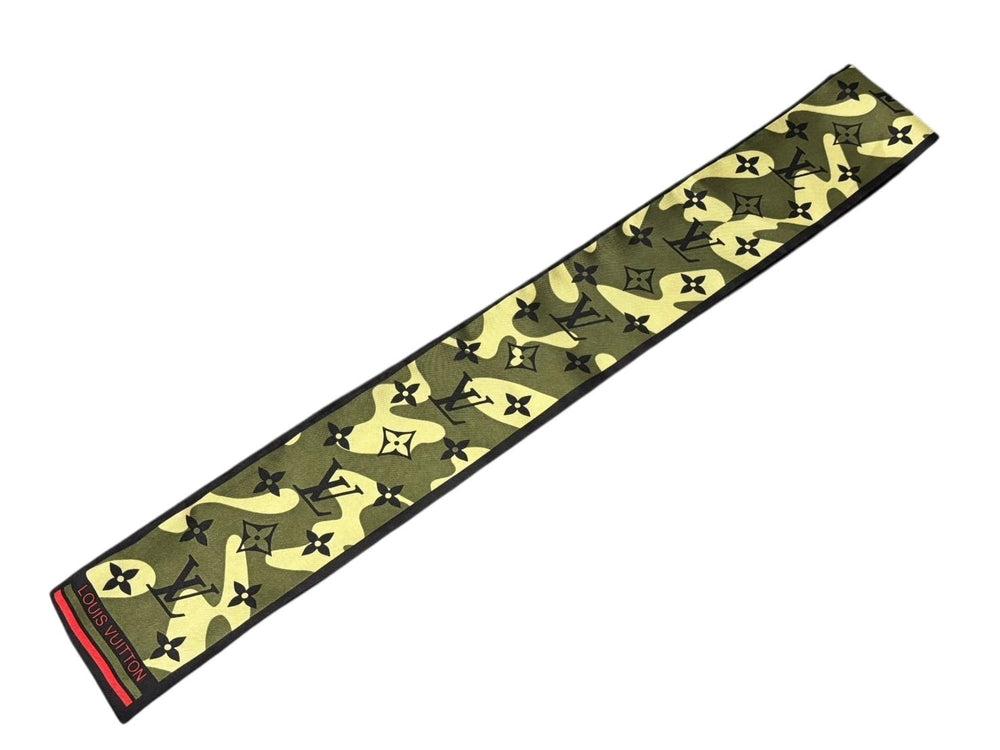Very good condition LOUIS VUITTON Takashi Murakami Bandeau Monogram Moflage M74223 Scarf Twilly Silk Used 4b009288