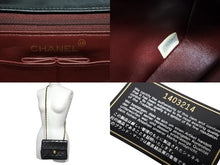 画像をギャラリービューアに読み込む, CHANEL シャネル ミニマトラッセ20 ショルダーバッグ 1番台 A01163 ブラック ラムスキン ゴールド金具 美品 中古4b009325