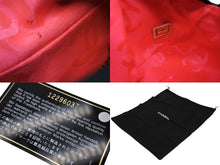 Load image into Gallery viewer, 極美品 CHANEL シャネル スモール ボーリングバッグ ハンドバッグ A29792 12番台 ココマーク カーフスキン キルティング ブラック 中古 4b009355