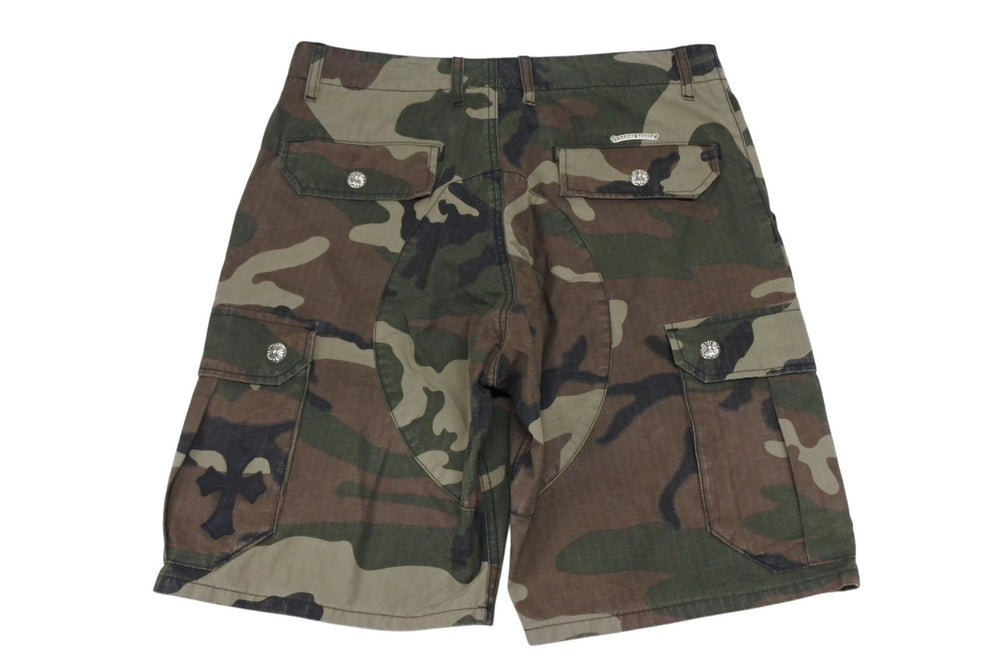 極美品 CHROME HEARTS クロムハーツ Devil Dog Shorts デビルドッグ カーゴショーツ サイズ31 CHクロスパッチ カモフラ柄 中古 4b009472