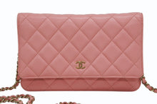 画像をギャラリービューアに読み込む, 極美品 CHANEL シャネル クラシック マトラッセ チェーンウォレット ショルダーバッグ ランダム番台 キャビアスキン ブラック 中古 4b009542