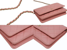 画像をギャラリービューアに読み込む, 極美品 CHANEL シャネル クラシック マトラッセ チェーンウォレット ショルダーバッグ ランダム番台 キャビアスキン ブラック 中古 4b009542