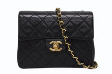 画像をギャラリービューアに読み込む, 極美品 CHANEL シャネル ミニマトラッセ チェーンショルダーバッグ ココマーク 1番台 ラムレザー ブラック ゴールド金具 中古 4b009553