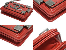 画像をギャラリービューアに読み込む, 極美品 CHANEL シャネル マトラッセ ボーイシャネル ボーイブリック ショルダーバッグ ラムスキン レッド アンティークシルバー金具 中古 4b009554