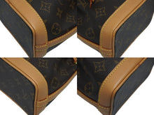 Load image into Gallery viewer, 新品同様 LOUIS VUITTON ルイヴィトン ナノ ノエ ショルダーバッグ M41346 モノグラム PVC レザー ブラウン ゴールド 中古 4b009561