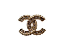 Load image into Gallery viewer, 極美品 CHANEL シャネル ココマーク ピアス アクセサリー 両耳 A18V刻印 4.8g ラインストーン GP ゴールド 中古 4b009593