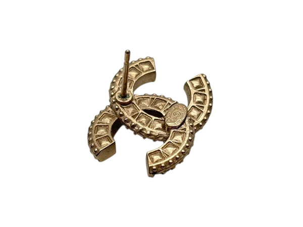 Very Good Condition CHANEL Coco Mark Earrings Accessories Both Ears A18V Engraved 4.8g Rhinestone GP Gold Used 4b009593