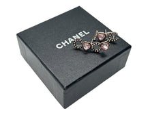 Load image into Gallery viewer, 極美品 CHANEL シャネル ピアス 両耳 I ♡ココ C♡C♡ B22B刻印 4.0g GP ラインストーン ピンク ゴールド金具 中古 4b009598
