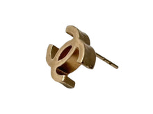 Load image into Gallery viewer, 極美品 CHANEL シャネル ココマーク ピアス 両耳 アクセサリー 07A刻印 5.2g GP マットゴールド 中古 4b009600