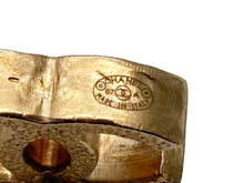 Load image into Gallery viewer, 極美品 CHANEL シャネル ココマーク ピアス 両耳 アクセサリー 07A刻印 5.2g GP マットゴールド 中古 4b009600