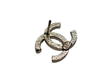 Load image into Gallery viewer, 極美品 CHANEL シャネル ピアス ココマーク 両耳 アクセサリー 02P刻印 4.4g シルバー ラインストーン メタル 中古 4b009604