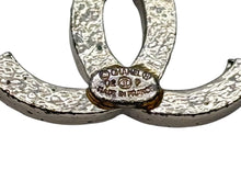 Load image into Gallery viewer, 極美品 CHANEL シャネル ピアス ココマーク 両耳 アクセサリー 02P刻印 4.4g シルバー ラインストーン メタル 中古 4b009604