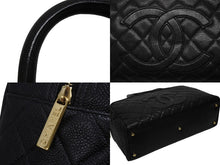 画像をギャラリービューアに読み込む, CHANEL シャネル ハンドバッグ ミニボストン A20997 8番台 キャビアスキン ココマーク ブラック ゴールド金具 美品 中古 4b009615
