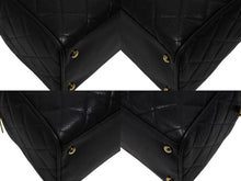 画像をギャラリービューアに読み込む, CHANEL シャネル ハンドバッグ ミニボストン A20997 8番台 キャビアスキン ココマーク ブラック ゴールド金具 美品 中古 4b009615
