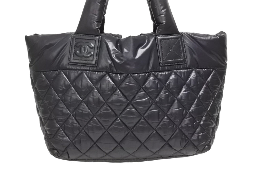 極美品 CHANEL シャネル コココクーン スモールトート ハンドバッグ A48610 17番台 ココマーク ブラック シルバー金具 中古 4b009618