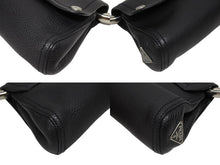 画像をギャラリービューアに読み込む, 極美品 PRADA プラダ 97FW ループ ワンショルダーバッグ レザー ブラック アーカイブ トライアングルロゴ金具 シルバー金具 中古 4b009631