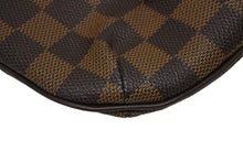 Load image into Gallery viewer, 極美品 LOUIS VUITTON ルイヴィトン マノスクGM ポーチ N51120 ダミエ エベヌ PVC レザー ゴールド金具 中古 4b009636