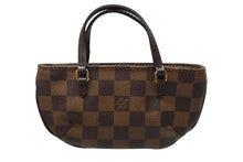 Load image into Gallery viewer, 極美品 LOUIS VUITTON ルイヴィトン マノスクGM ポーチ N51120 ダミエ エベヌ PVC レザー ゴールド金具 中古 4b009636