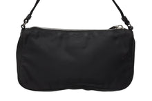 画像をギャラリービューアに読み込む, PRADA プラダ ハンドバッグ アクセサリーポーチ トライアングルロゴ イタリア製 ナイロン ブラック シルバー金具 美品 中古 4b009645