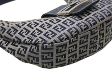Load image into Gallery viewer, FENDI フェンディ ズッキーノ ワンショルダーバッグ イタリア製 キャンバス レザー グレー ネイビー シルバー金具 美品 中古 4b012450