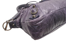 Load image into Gallery viewer, BALENCIAGA バレンシアガ ザ ファースト ハンドバッグ ショルダーバッグ パープル レザー 103208 アンティークゴールド金具 美品 中古 4b012487
