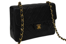 画像をギャラリービューアに読み込む, 極美品 CHANEL シャネル ミニマトラッセ20 ショルダーバッグ 2番台 ココマーク ブラック ラムスキン ゴールド金具 中古 4b009652