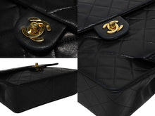 画像をギャラリービューアに読み込む, 極美品 CHANEL シャネル ミニマトラッセ20 ショルダーバッグ 2番台 ココマーク ブラック ラムスキン ゴールド金具 中古 4b009652