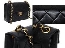 画像をギャラリービューアに読み込む, 極美品 CHANEL シャネル ミニマトラッセ17 ショルダーバッグ ココマーク 1番台 ラムスキン ブラック ゴールド金具 中古 4b009683