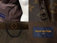 画像をギャラリービューアに読み込む, 極美品 LOUIS VUITTON ルイヴィトン × NIGO モノグラム LVトワル ミリタリージャケット RM221M LSR HML07E サイズM 総柄 中古 4b009689