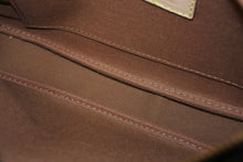 画像をギャラリービューアに読み込む, 極美品 LOUIS VUITTON ルイヴィトン ミュルティ ポシェット アクセソワール ショルダーバッグ M44840 モノグラム 中古 4b009709