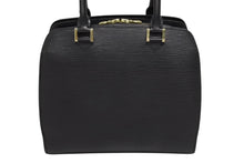 画像をギャラリービューアに読み込む, LOUIS VUITTON ルイヴィトン エピ ポンヌフ ハンドバッグ M52052 エピレザー ブラック ゴールド金具 美品 中古 4b009721