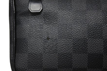 画像をギャラリービューアに読み込む, 極美品 LOUIS VUITTON ルイヴィトン ハンドポーチ トワレ ポーチ ダミエグラフィット N47625 ブラック シルバー金具 中古 4b009729