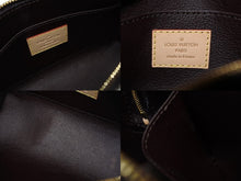 画像をギャラリービューアに読み込む, 極美品 LOUIS VUITTON ルイヴィトン ポシェット コスメティック PM アマラント M91945 ヴェルニ ブラウン ゴールド金具 中古 4b009734